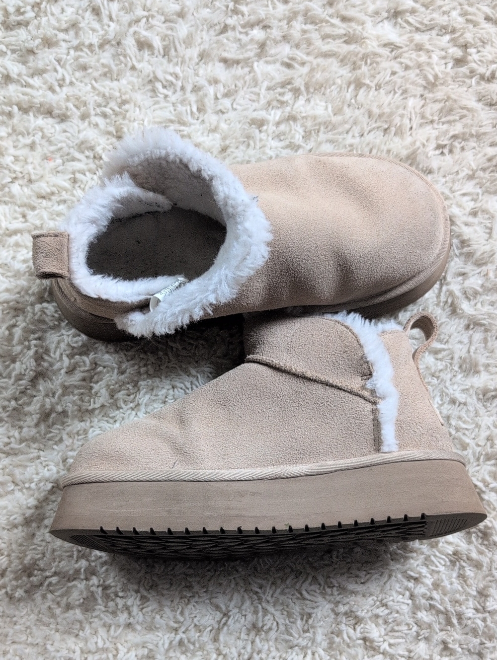 Cozy Faux-Suede Ankle Boots in Light Beige